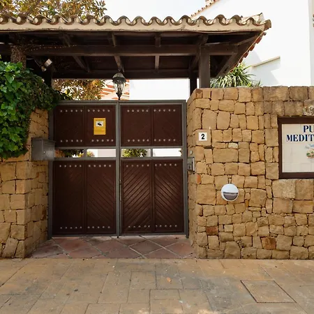 In First Line Complex In Urbanization Pueblo Mediterraneo, 公寓 *